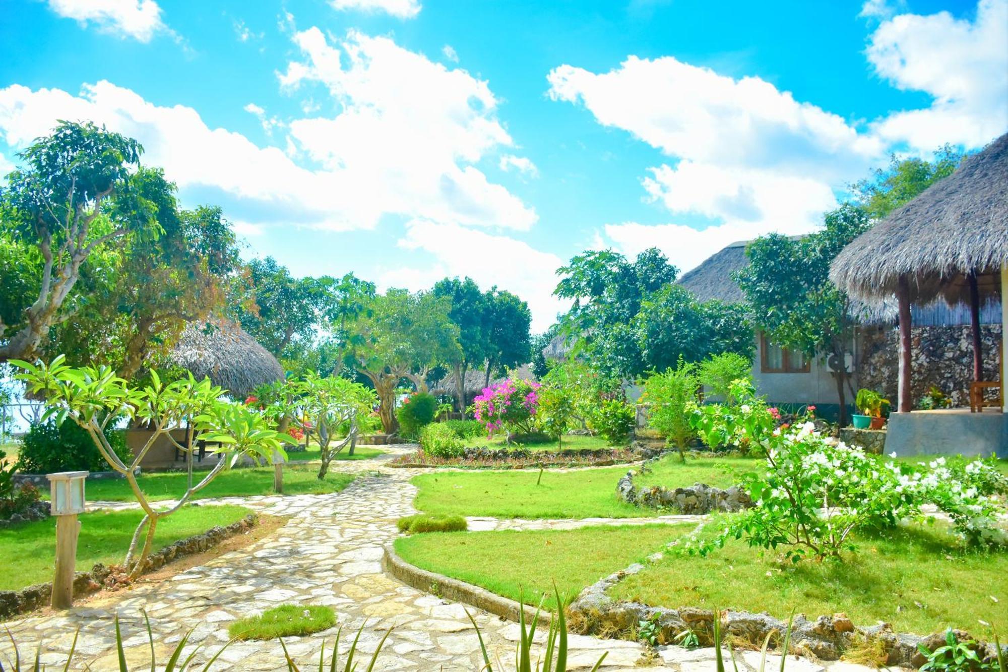 נמבראלה Mulia Bungalows מראה חיצוני תמונה