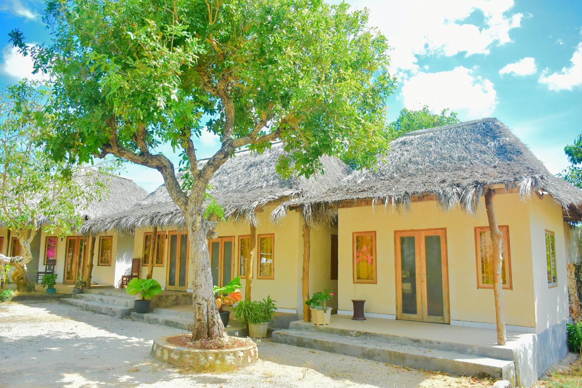נמבראלה Mulia Bungalows מראה חיצוני תמונה
