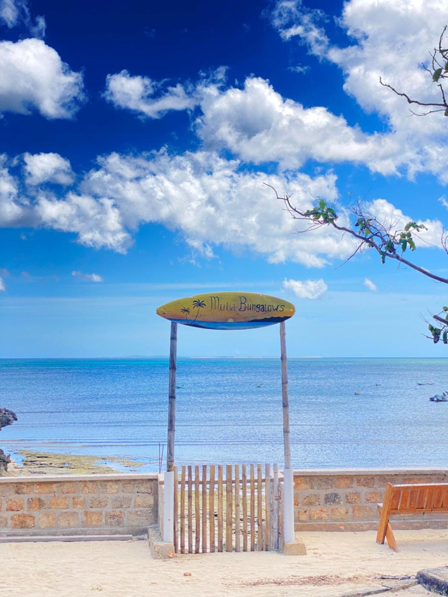 נמבראלה Mulia Bungalows מראה חיצוני תמונה